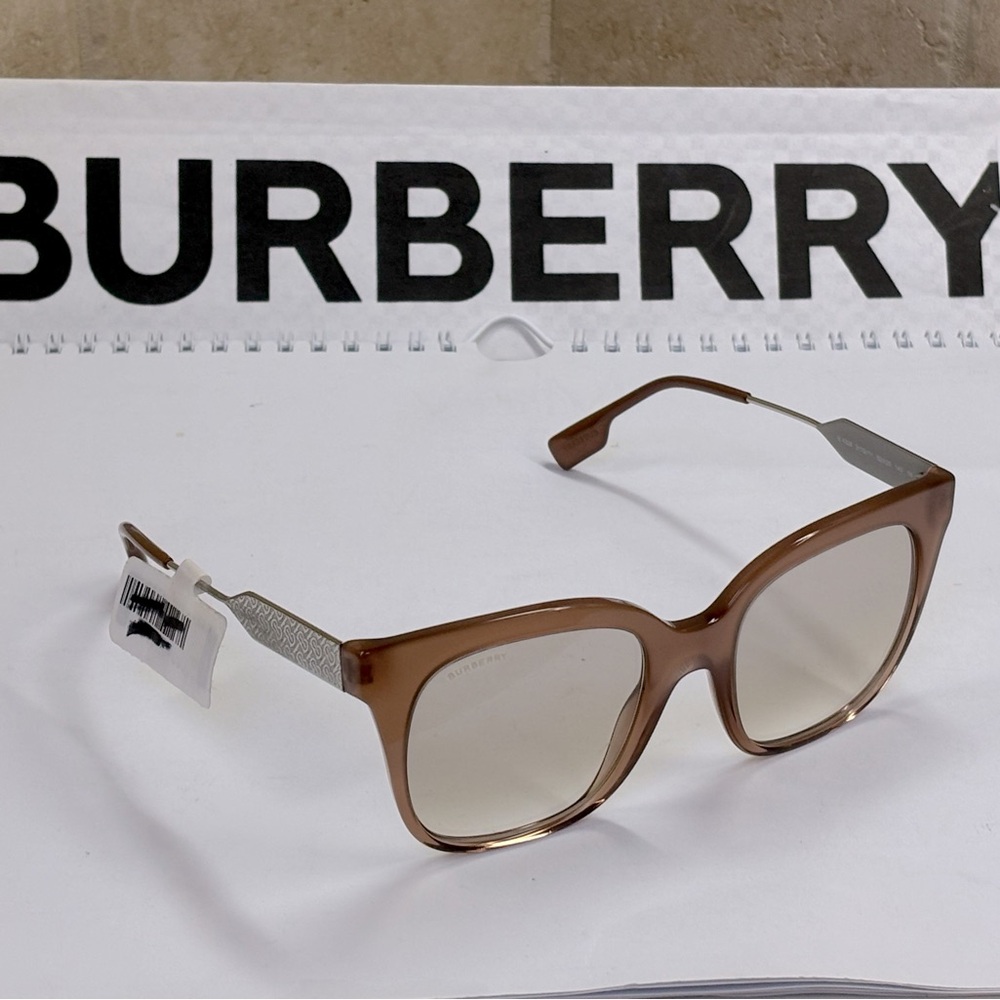 New Burberry BE4328 3173/11 Evelyn Lite Brown Square Sunglasses